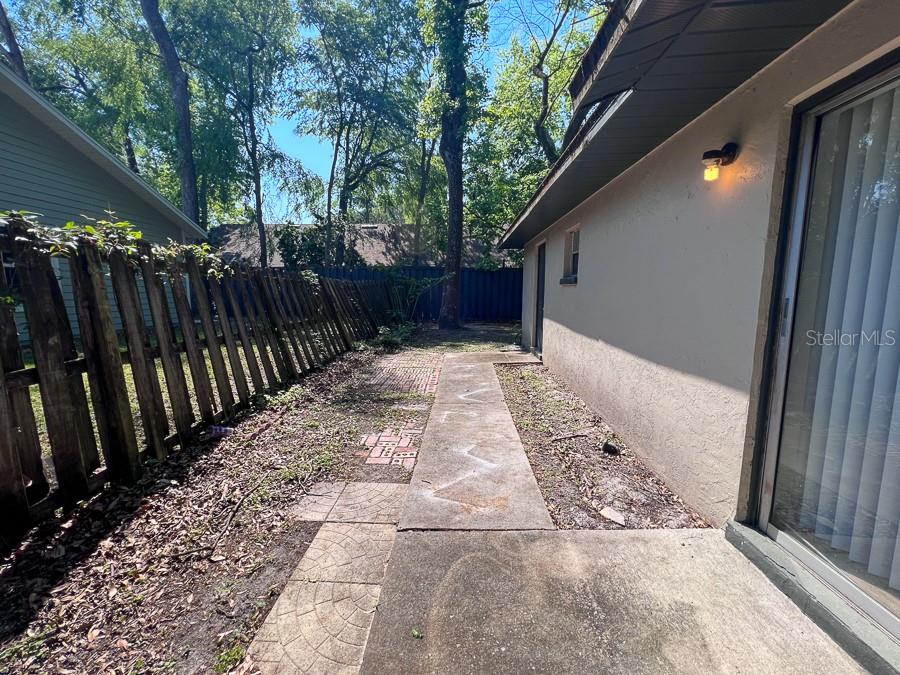 Image 13 of 15 For 5925 10th Lane A