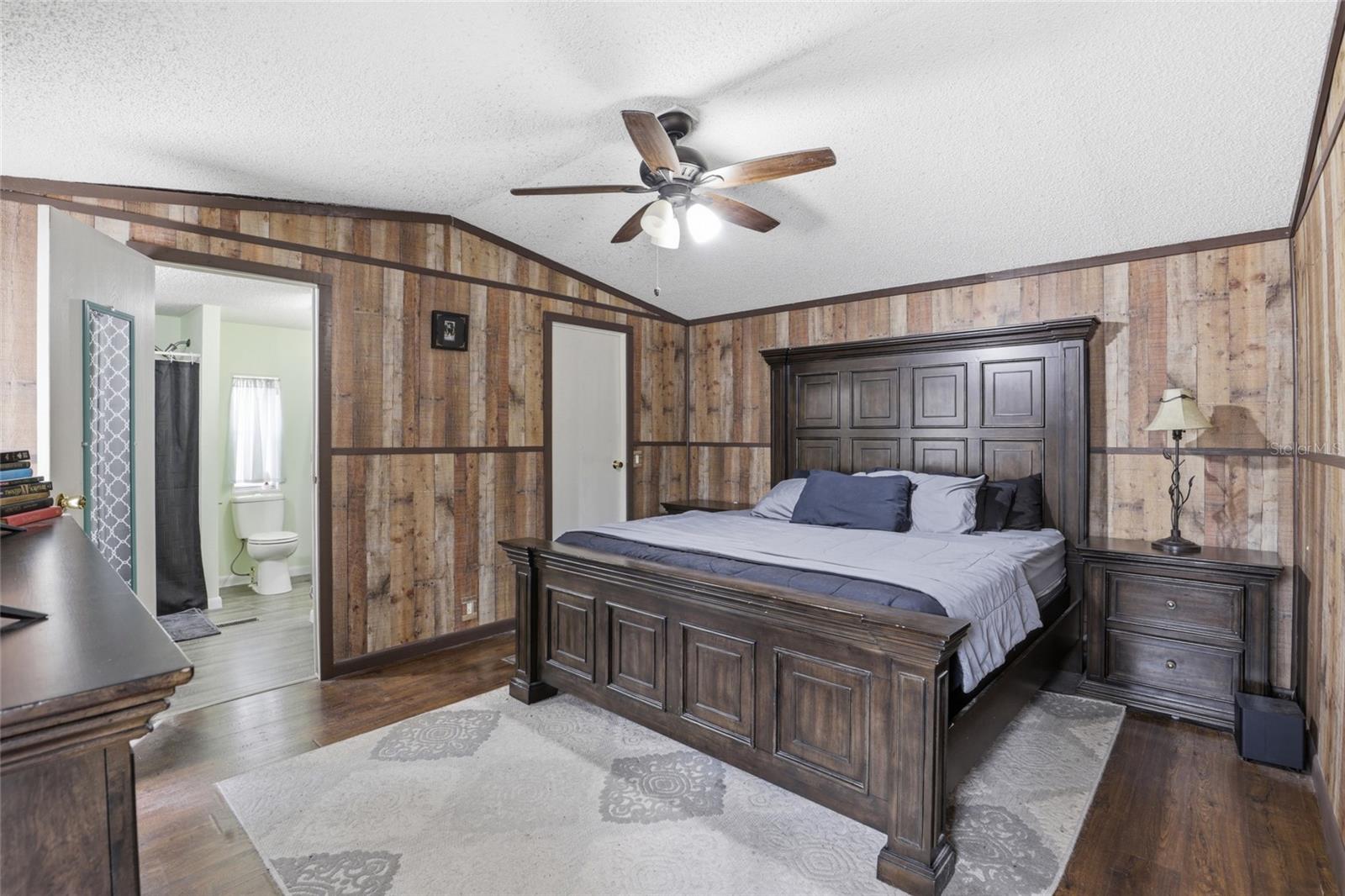 Image 27 of 49 For 167 212th Avenue