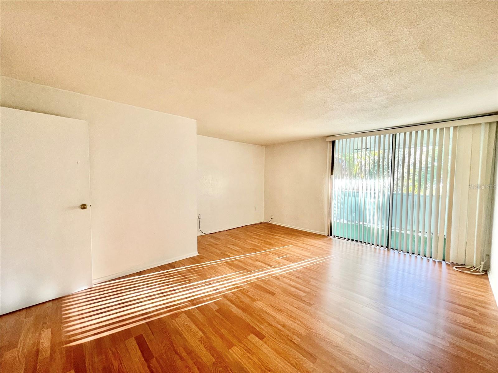 Image 23 of 39 For 719 75th Street 103