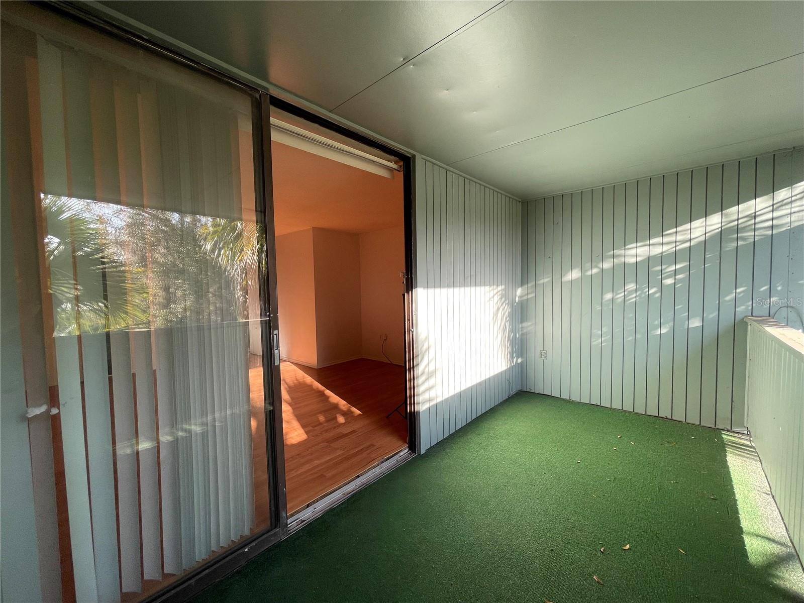 Image 32 of 39 For 719 75th Street 103