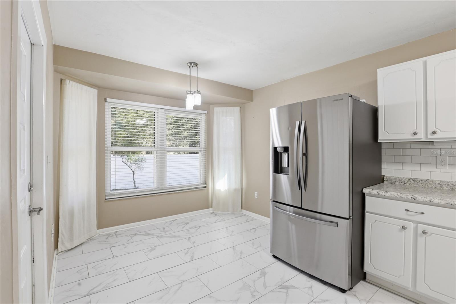 Image 25 of 52 For 611 10th Boulevard