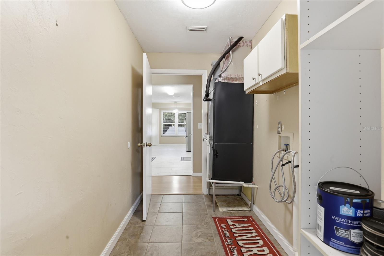 Image 34 of 52 For 611 10th Boulevard