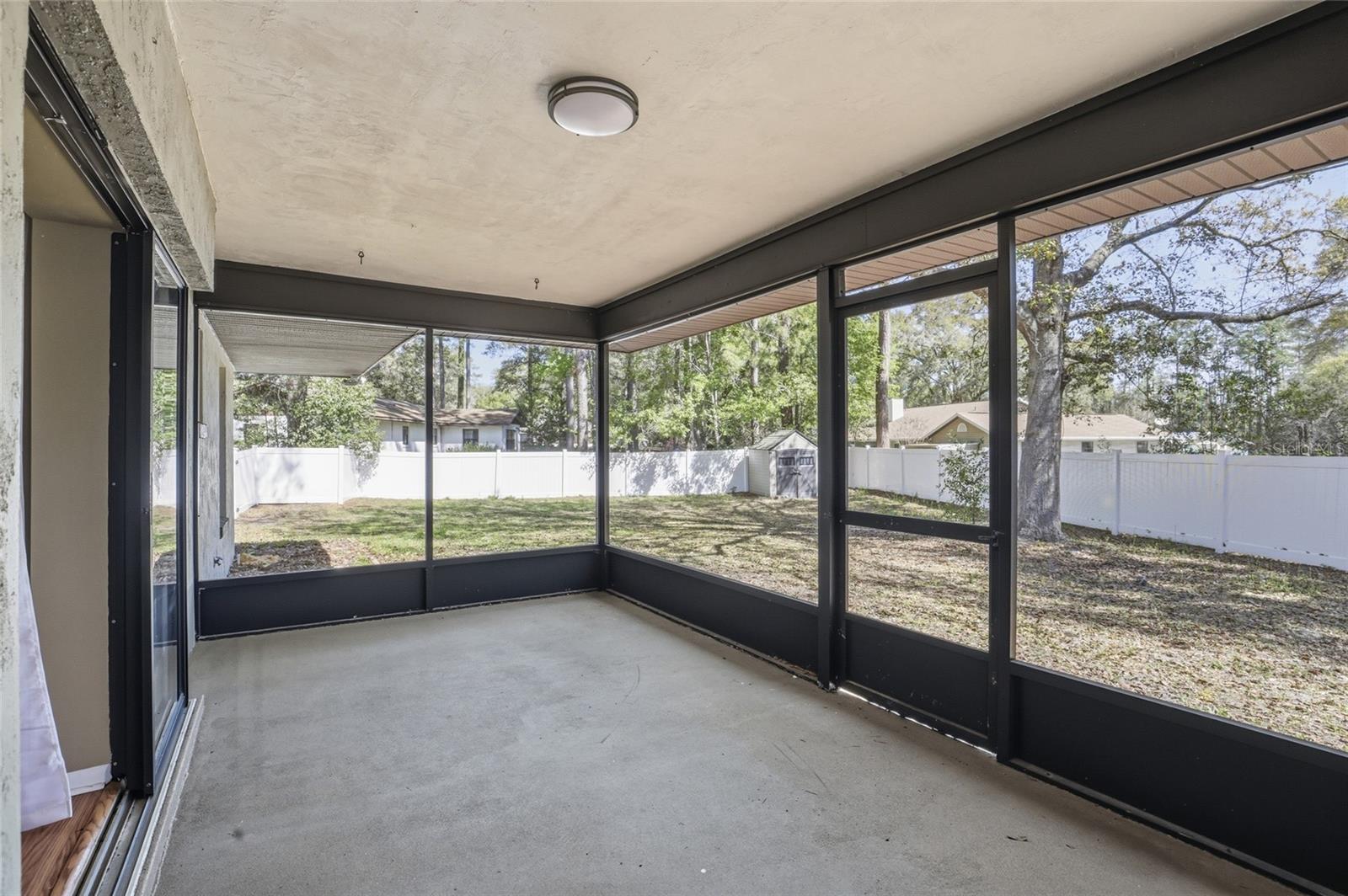 Image 39 of 52 For 611 10th Boulevard