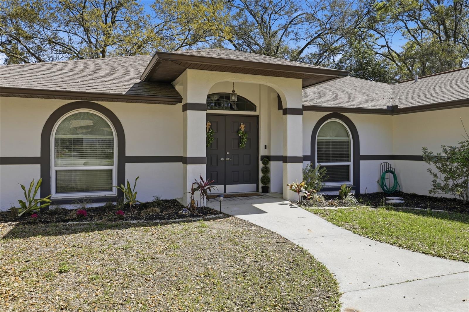 Image 8 of 52 For 611 10th Boulevard