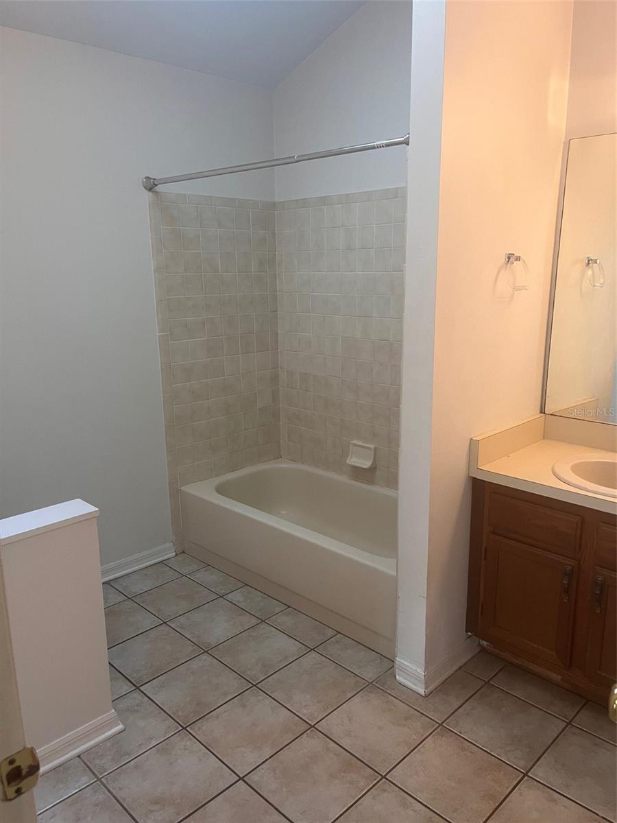 Image 9 of 14 For 5018 94th Street