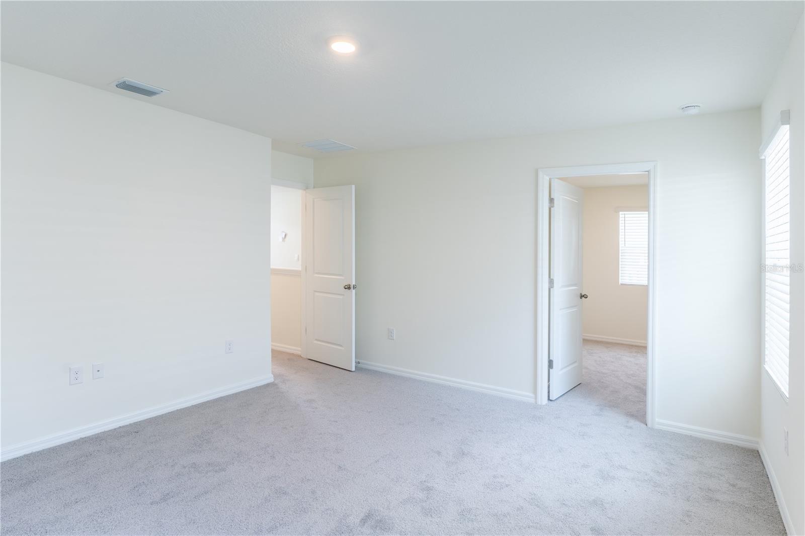 Image 24 of 35 For 4807 51st Drive