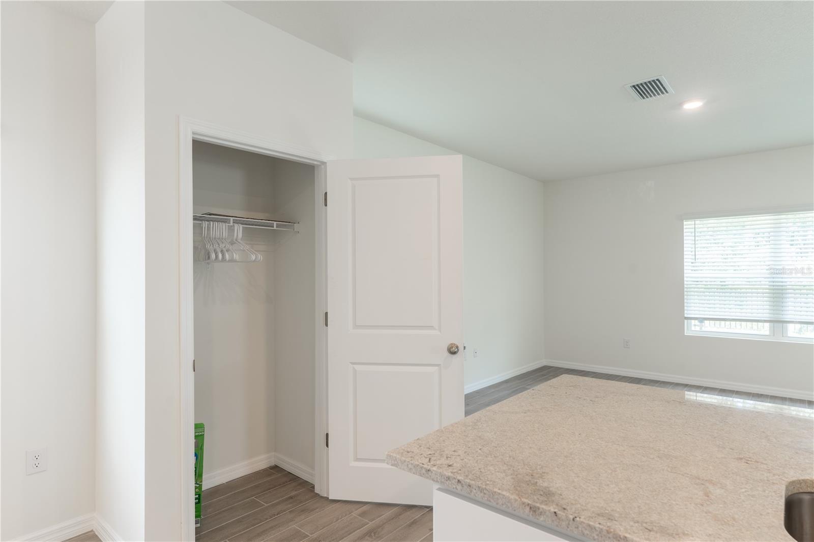 Image 7 of 35 For 4807 51st Drive