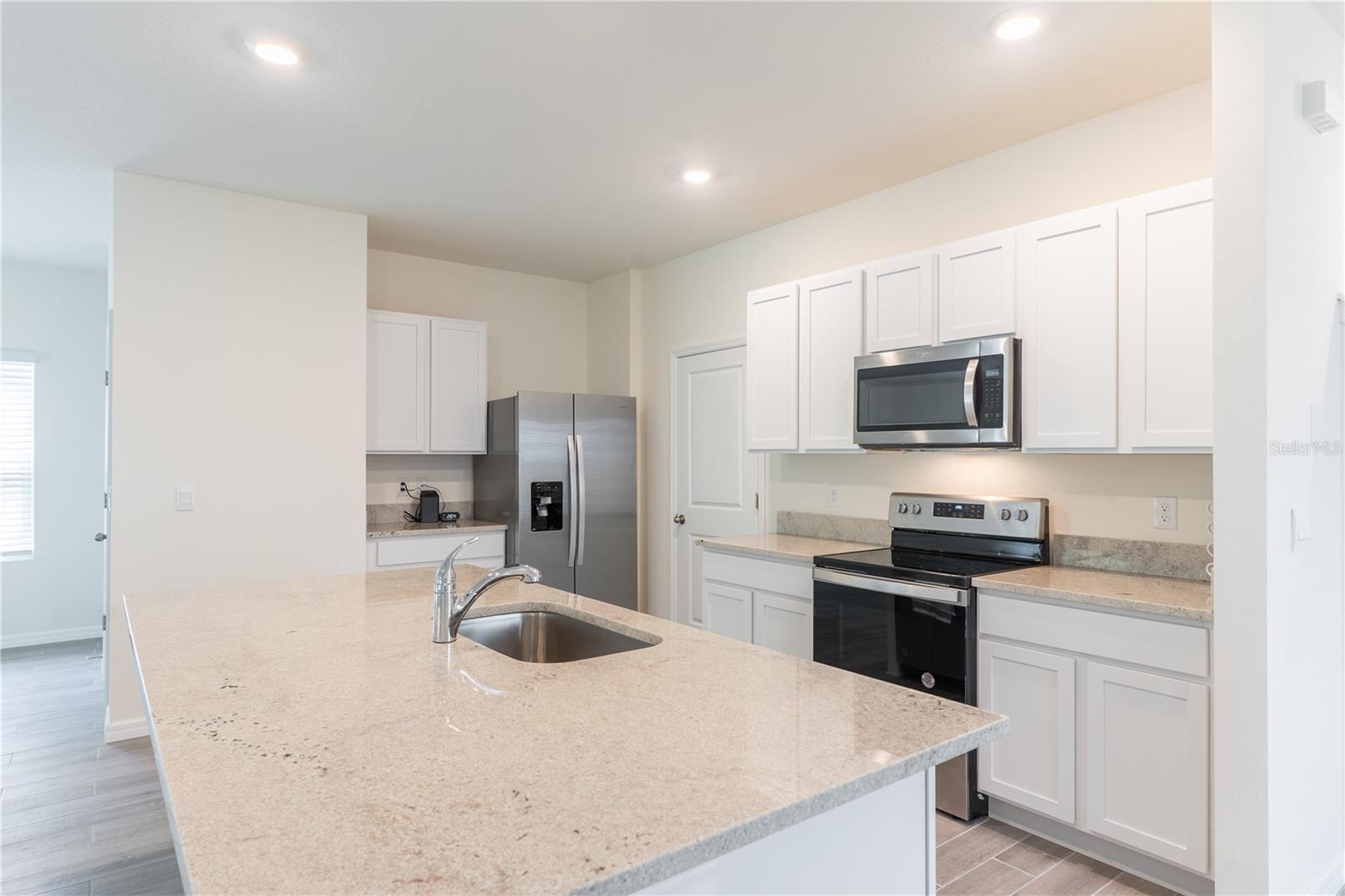 Image 8 of 35 For 4807 51st Drive