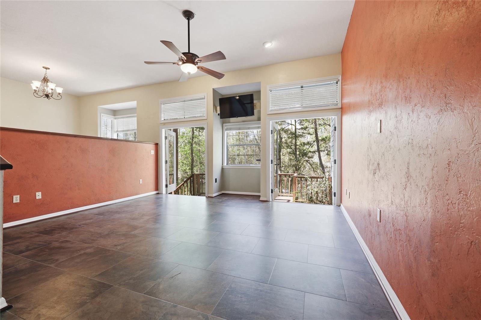 Image 14 of 60 For 5328 9th Lane