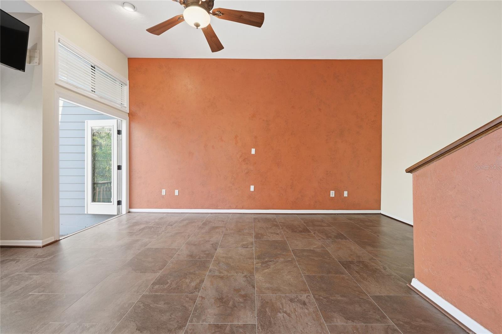 Image 15 of 60 For 5328 9th Lane