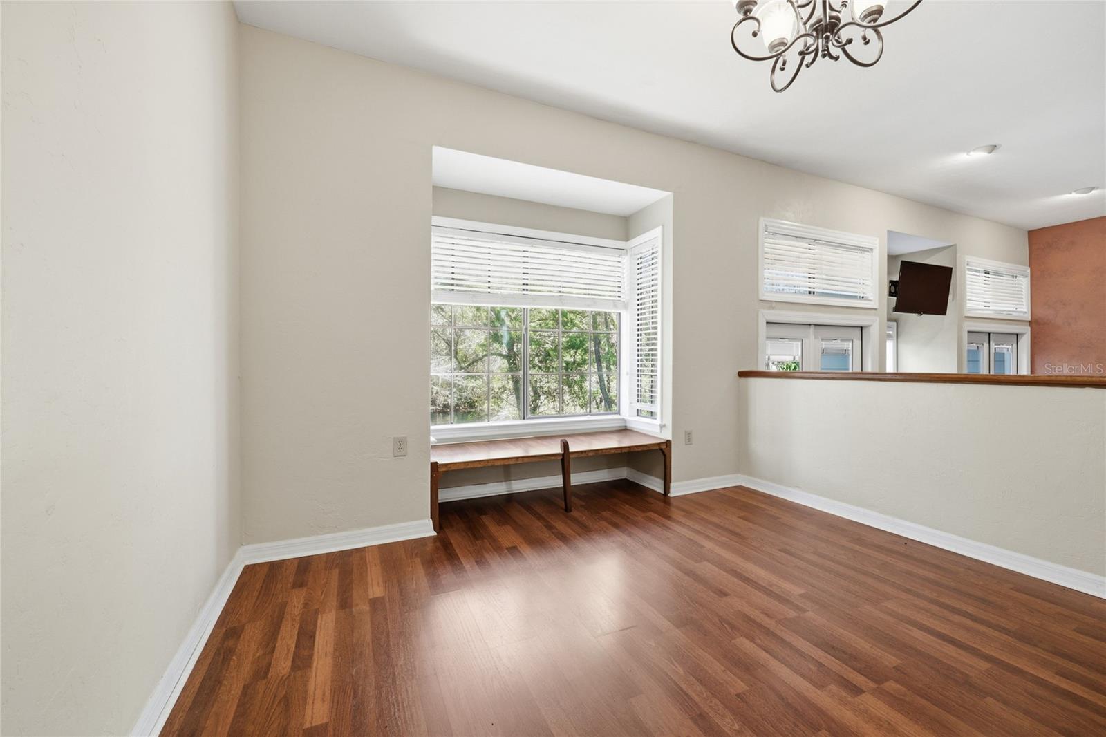 Image 24 of 60 For 5328 9th Lane