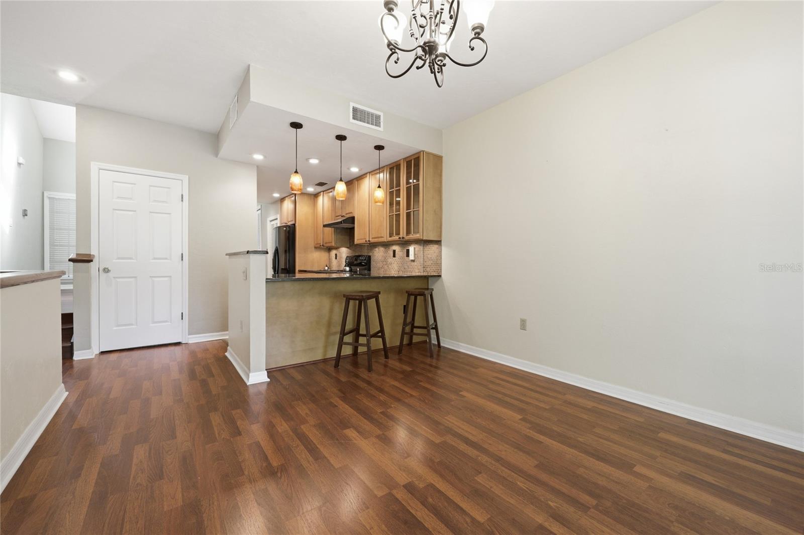 Image 25 of 60 For 5328 9th Lane