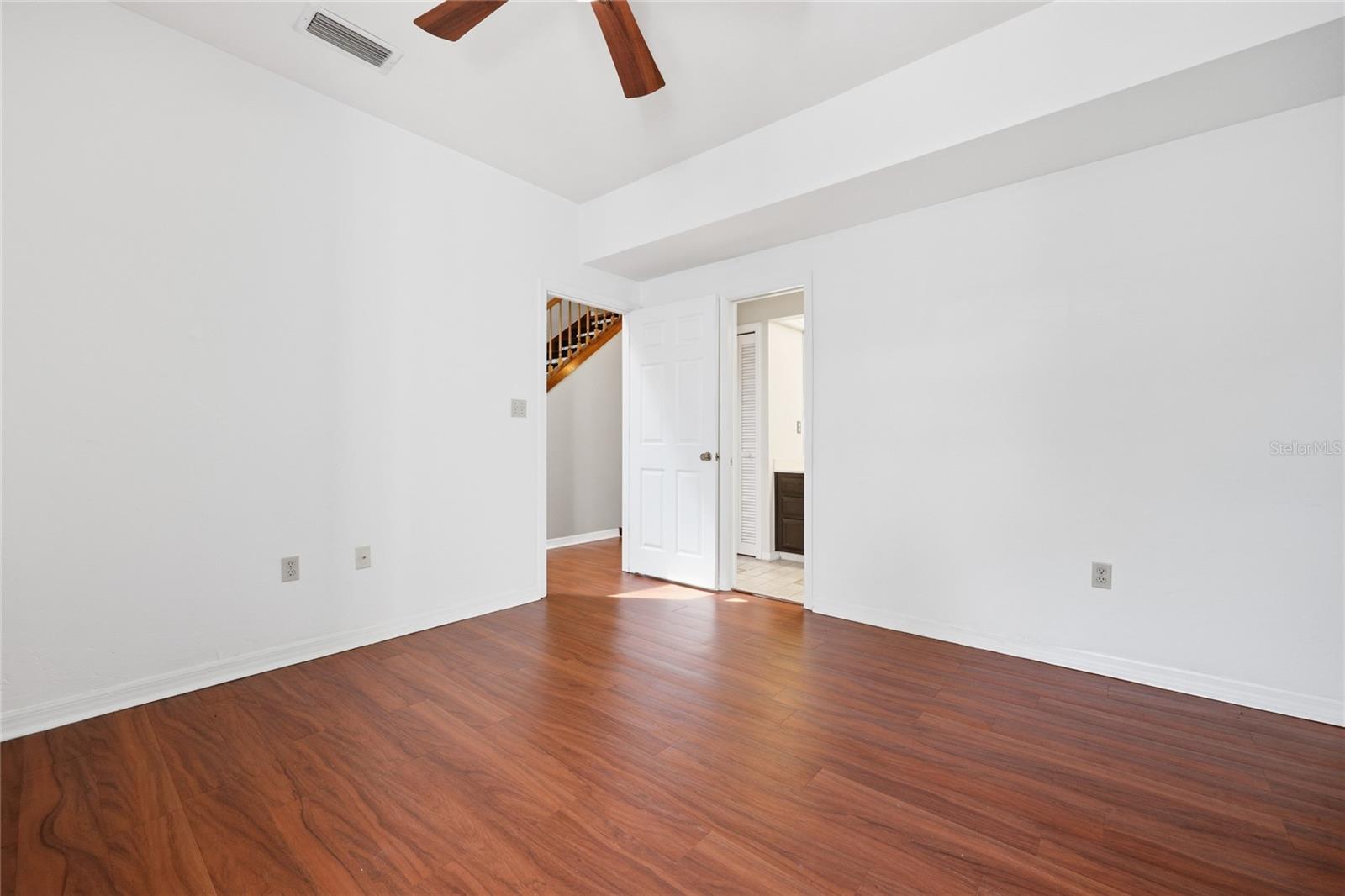 Image 27 of 60 For 5328 9th Lane