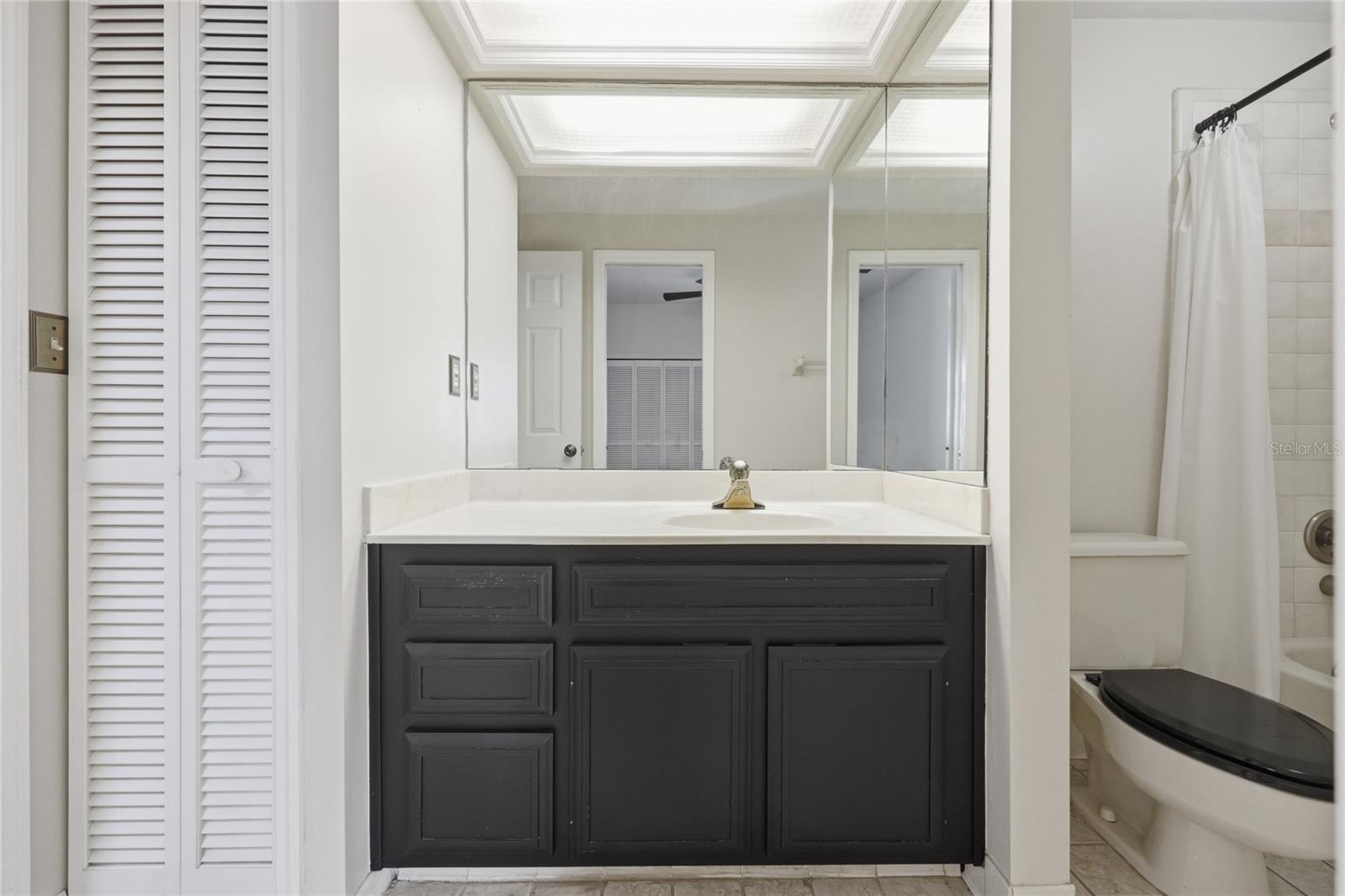 Image 30 of 60 For 5328 9th Lane