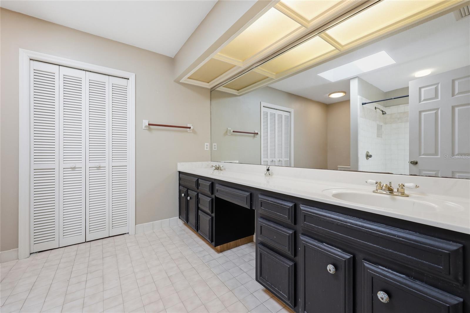 Image 40 of 60 For 5328 9th Lane