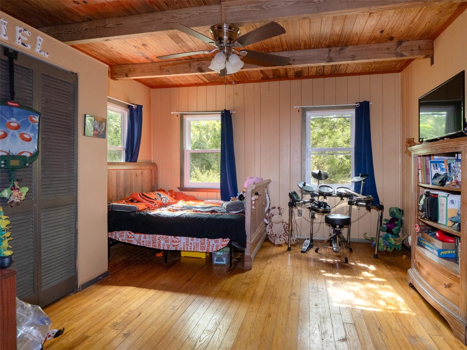 Image 19 of 50 For 5106 177th Street