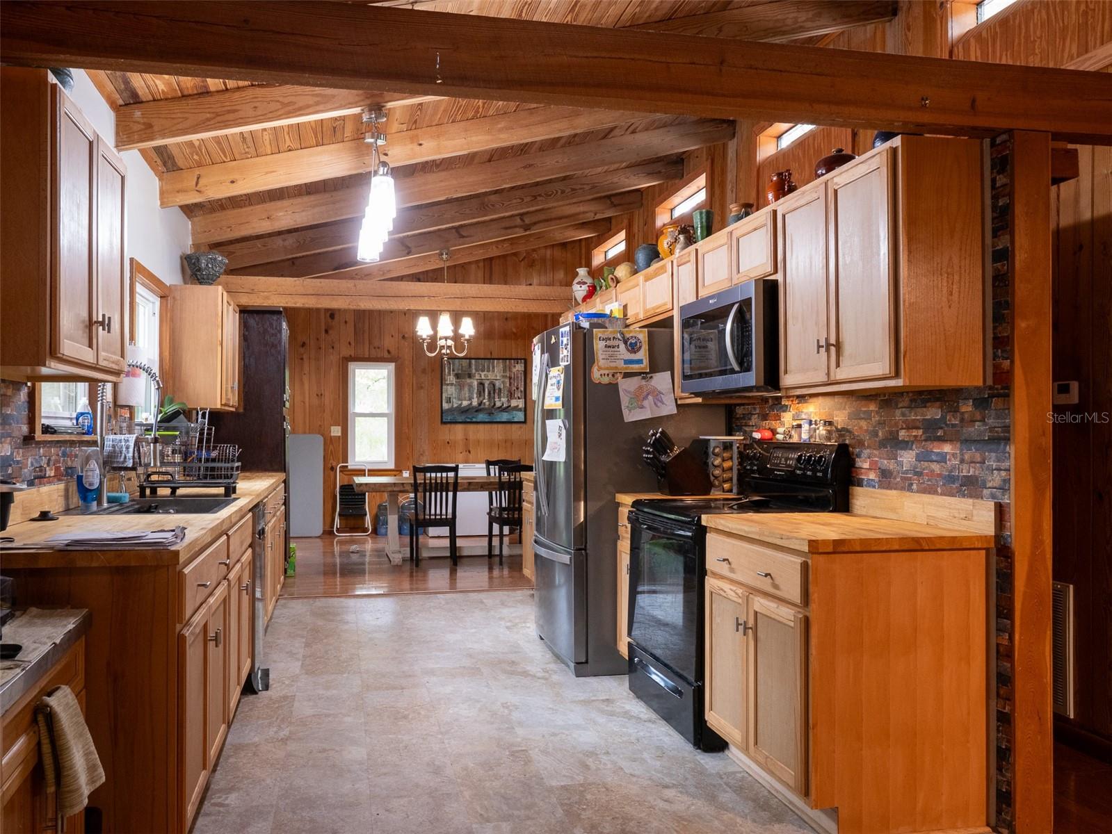 Image 9 of 50 For 5106 177th Street