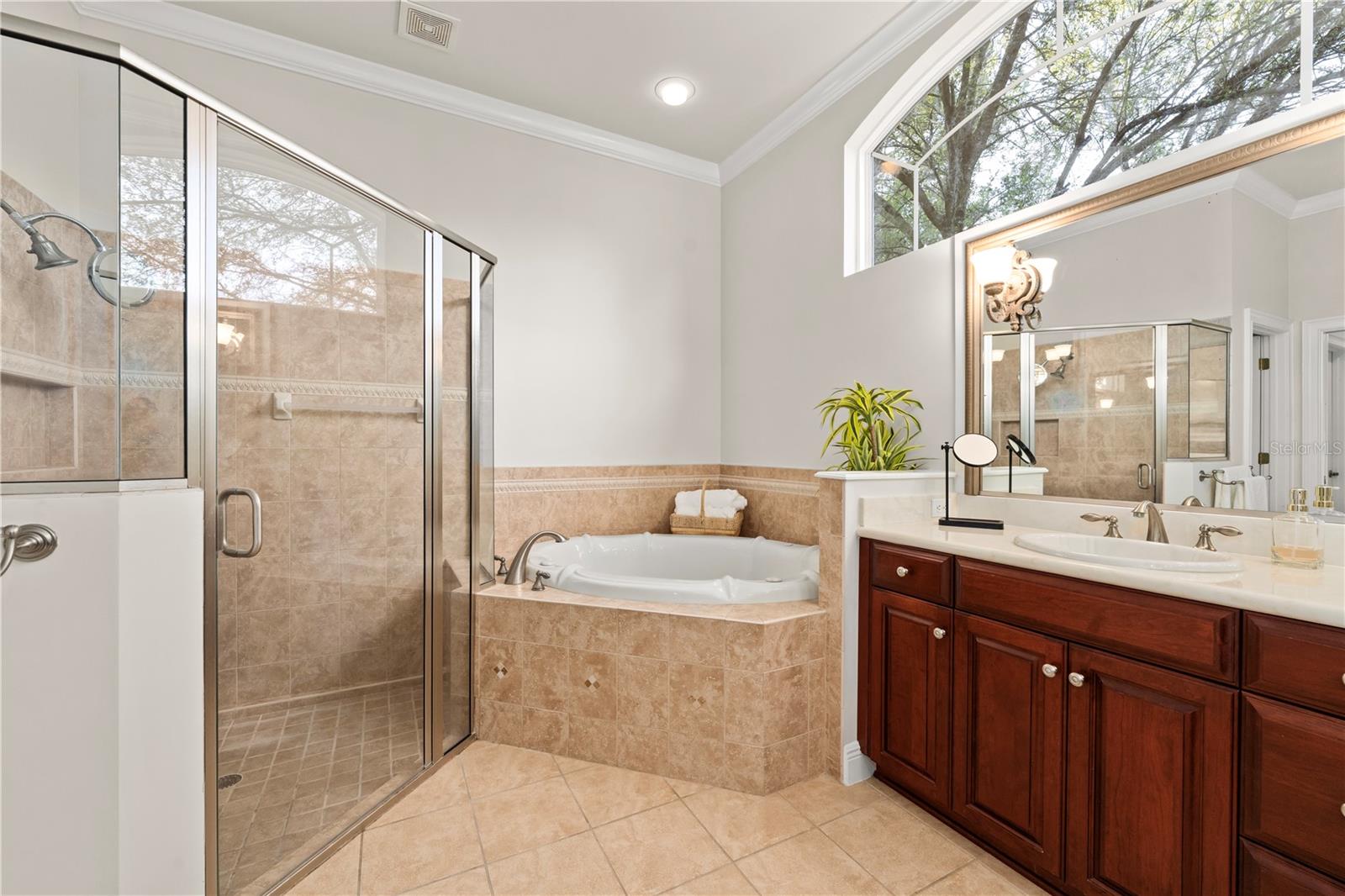 Listing photo id 18 for 14004 21st Lane