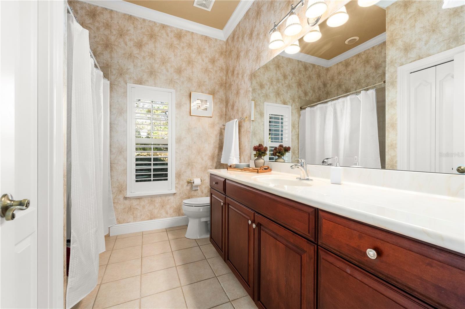 Listing photo id 31 for 14004 21st Lane