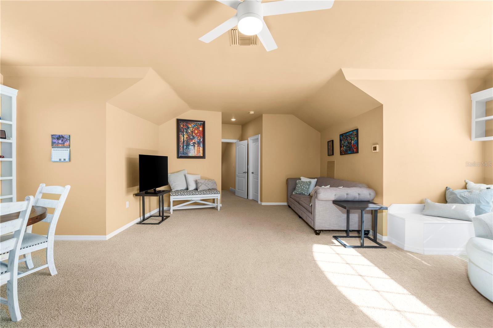 Listing photo id 48 for 14004 21st Lane