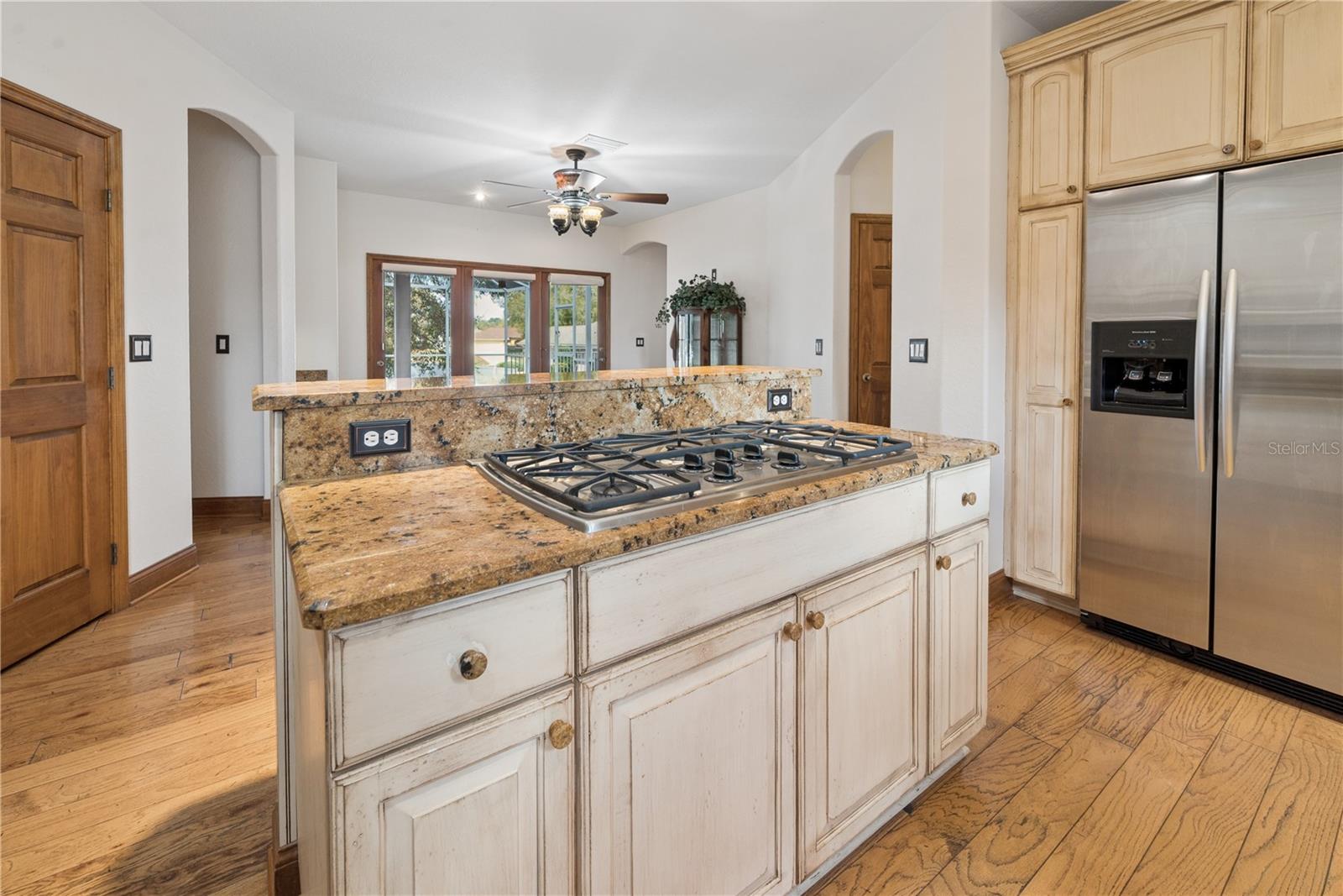 Image 21 of 77 For 5795 43rd Place