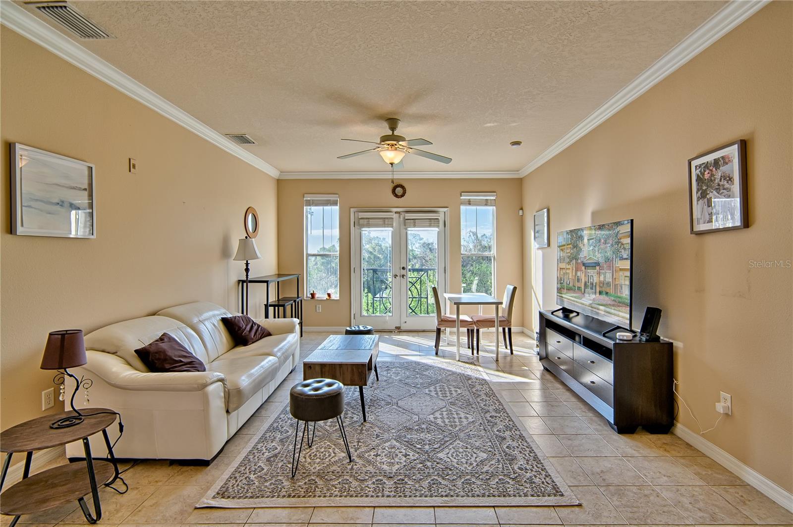 Image 10 of 21 For 1185 9th Road 402