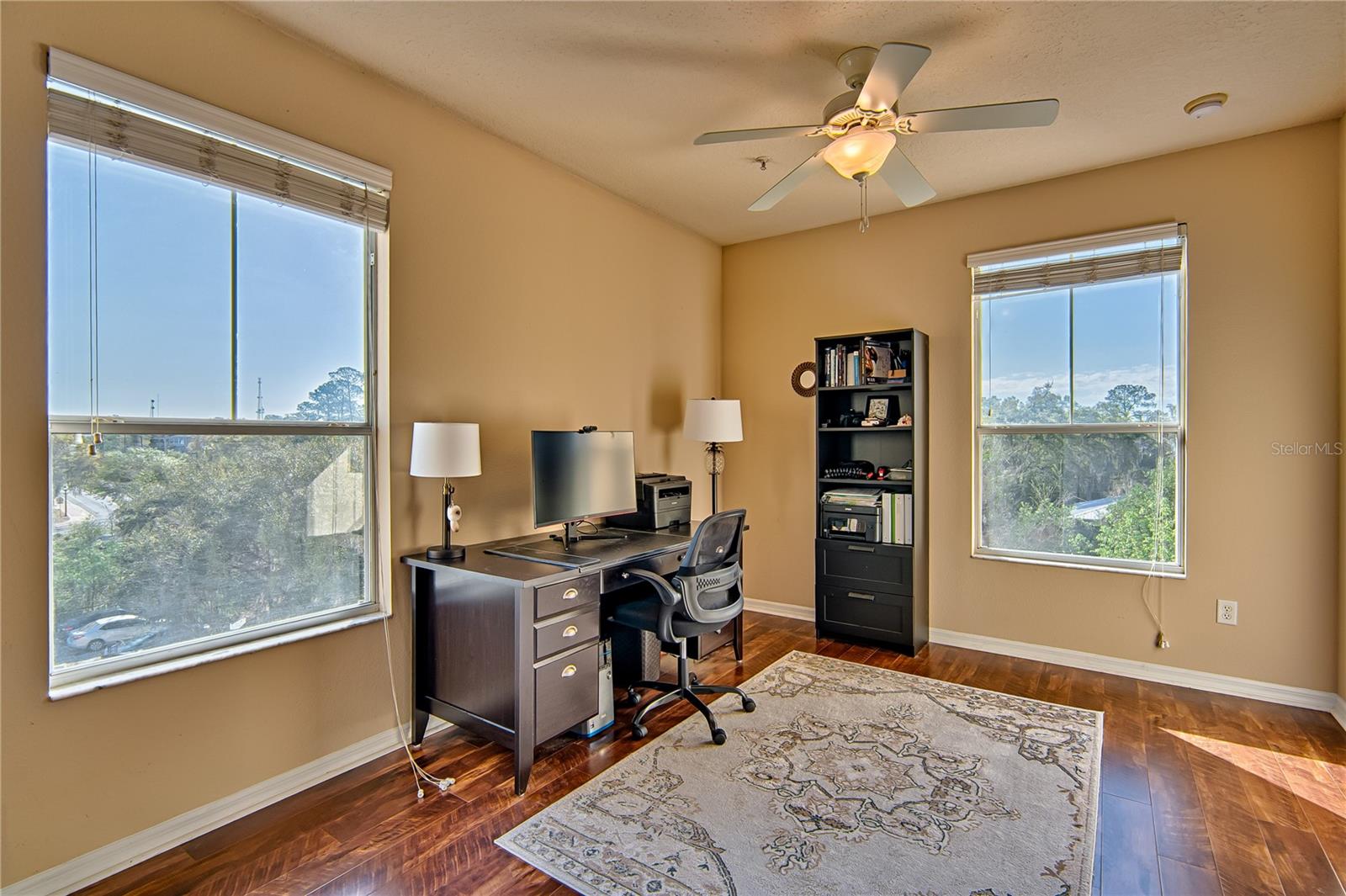 Image 17 of 21 For 1185 9th Road 402