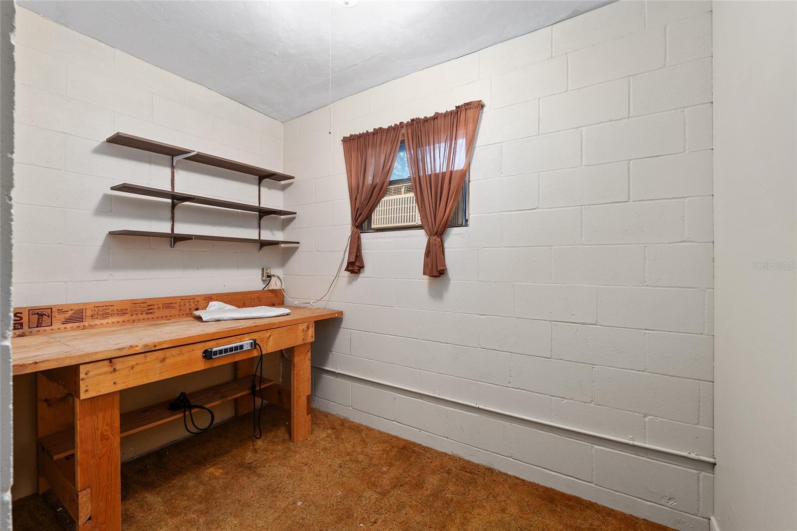 Image 25 of 52 For 1931 39th Place