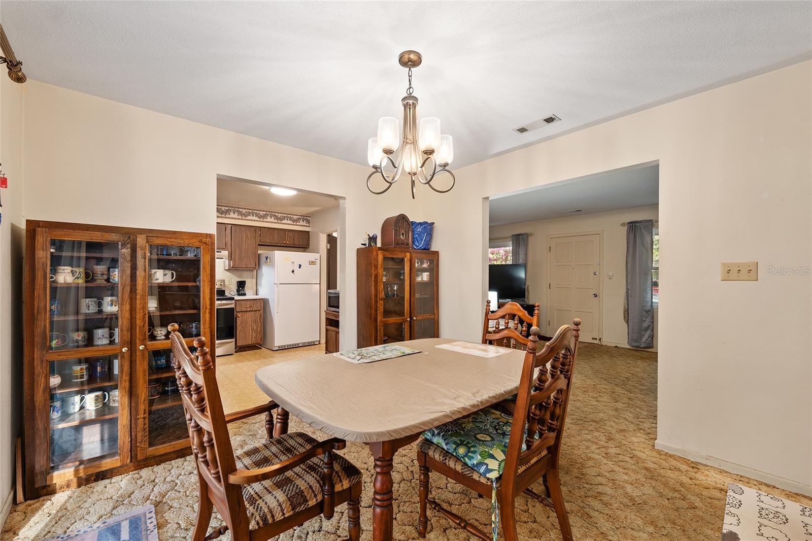 Image 28 of 52 For 1931 39th Place