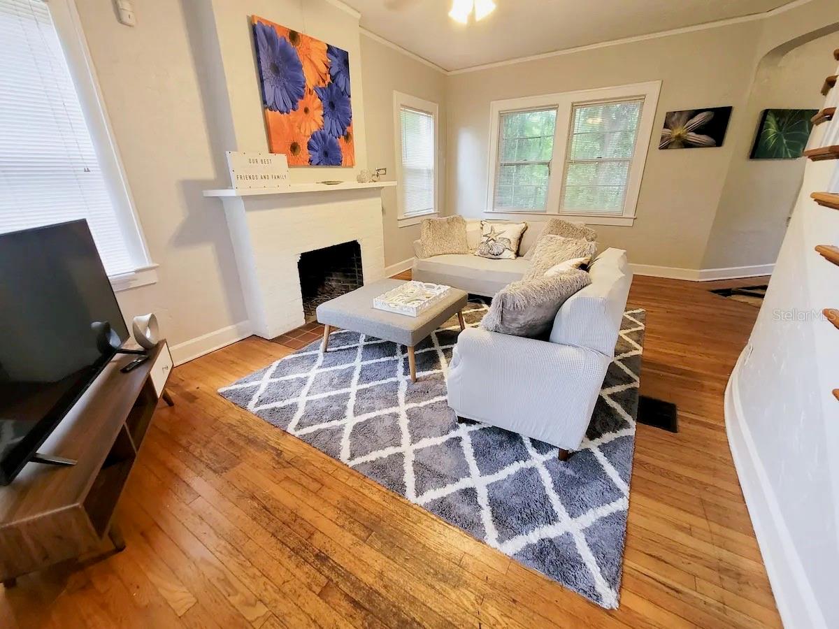 Image 11 of 36 For 949 13th Street