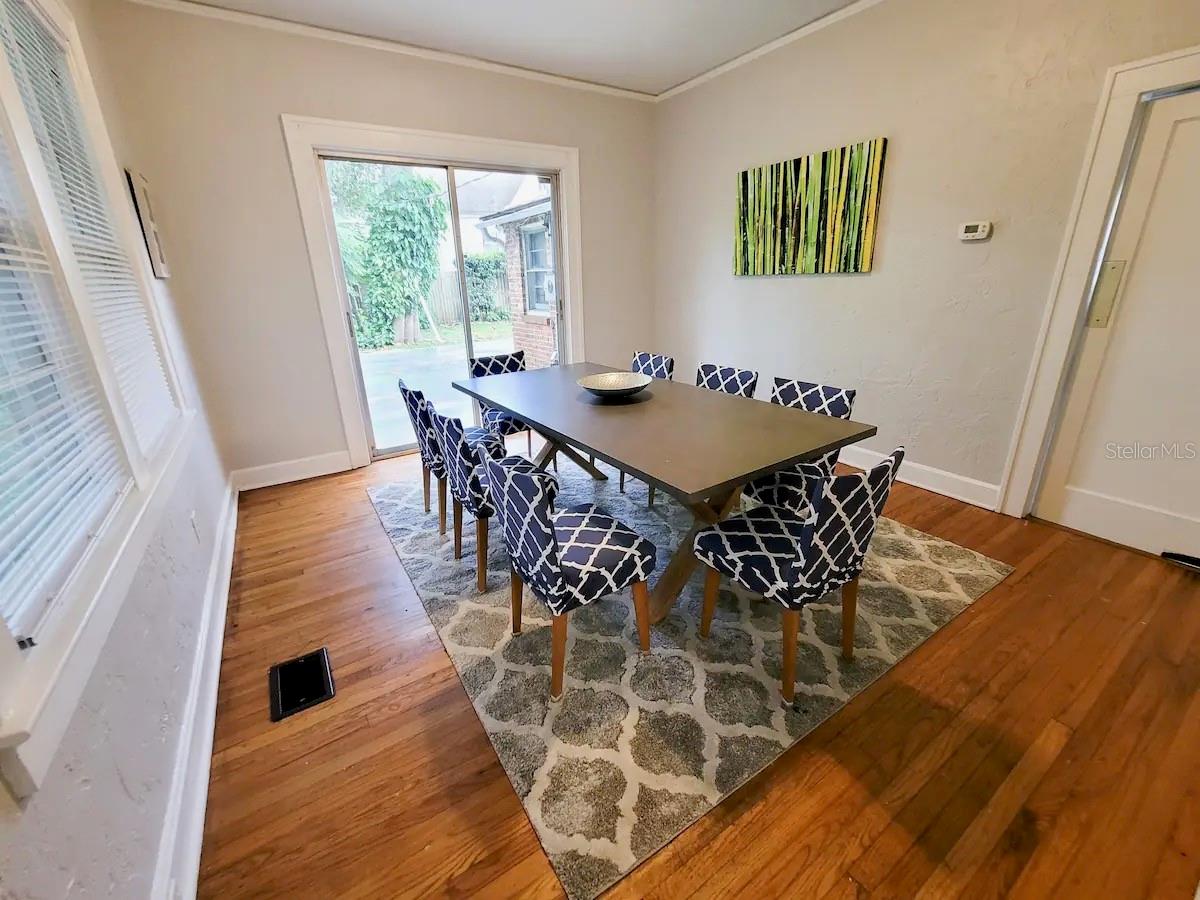 Image 14 of 36 For 949 13th Street