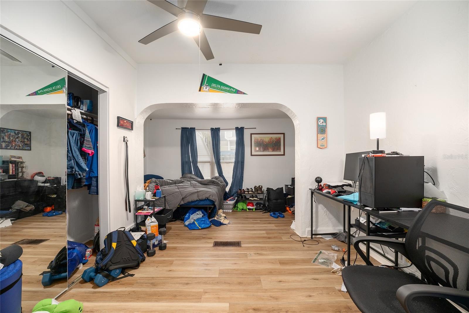 Image 29 of 36 For 949 13th Street