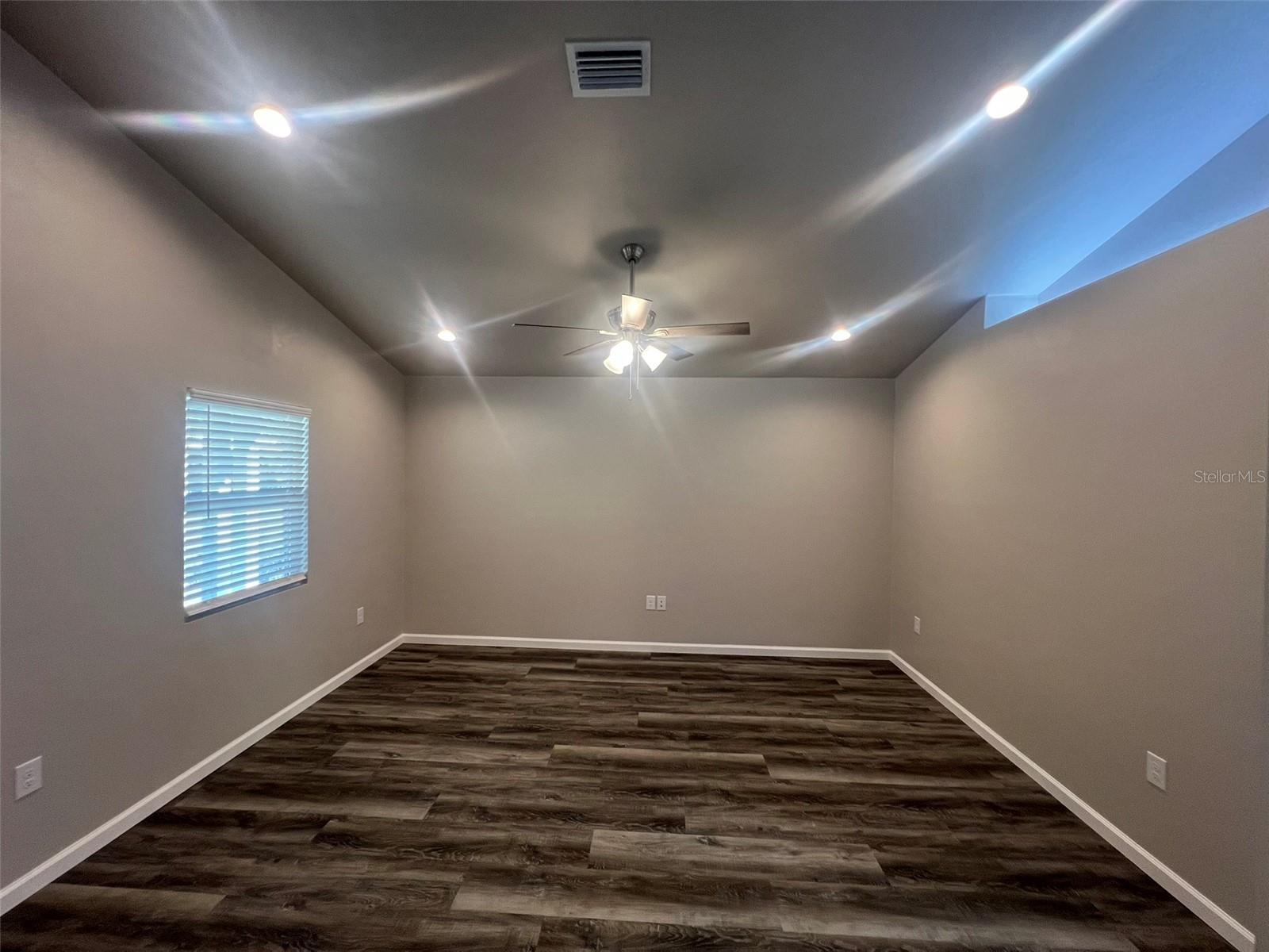 Image 5 of 23 For 23203 179th Place