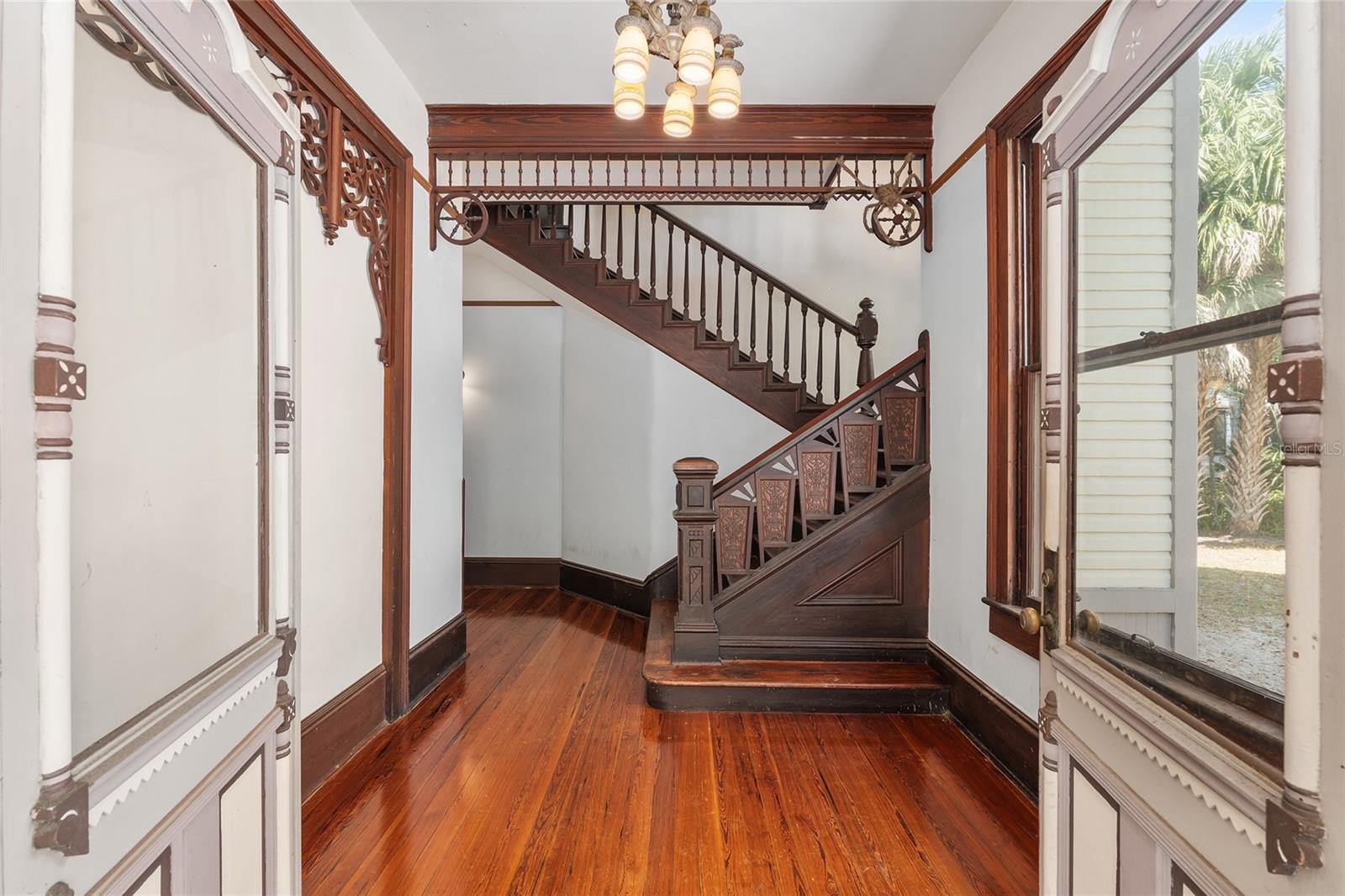 Image 15 of 88 For 306 3rd Street