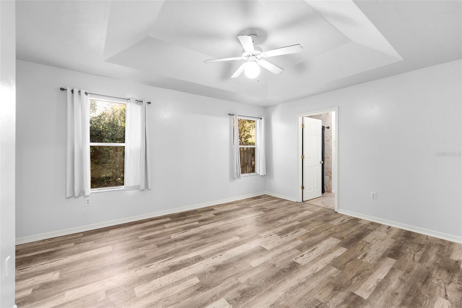 Image 14 of 37 For 4337 34th Terrace