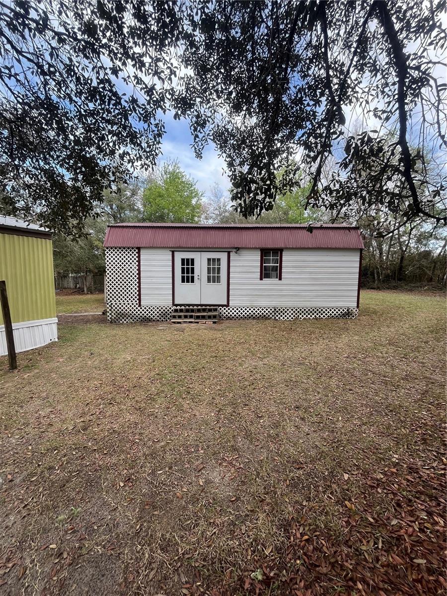 Image 24 of 28 For 10330 90th Street