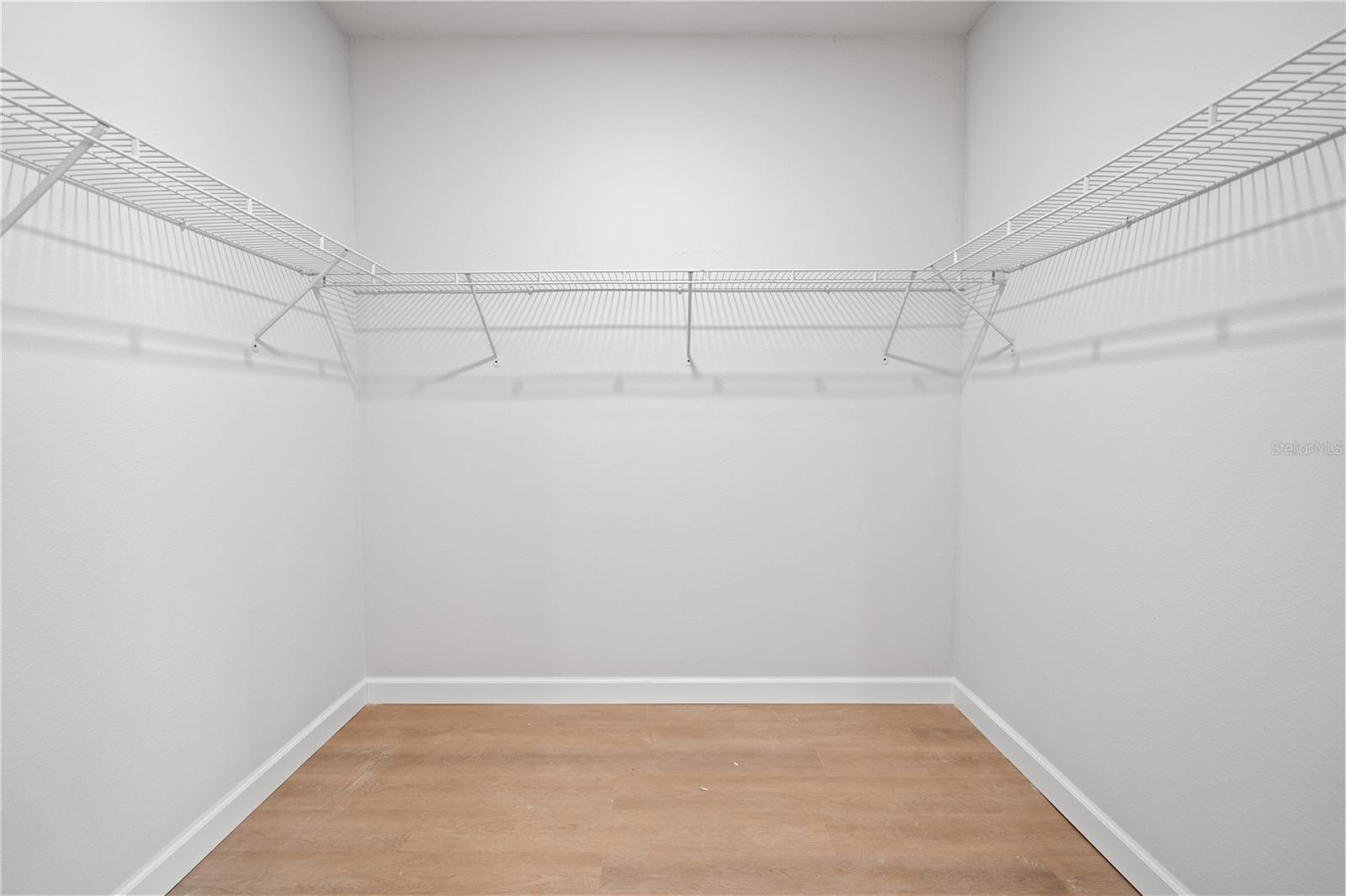 Image 13 of 31 For 11231 92nd Ct