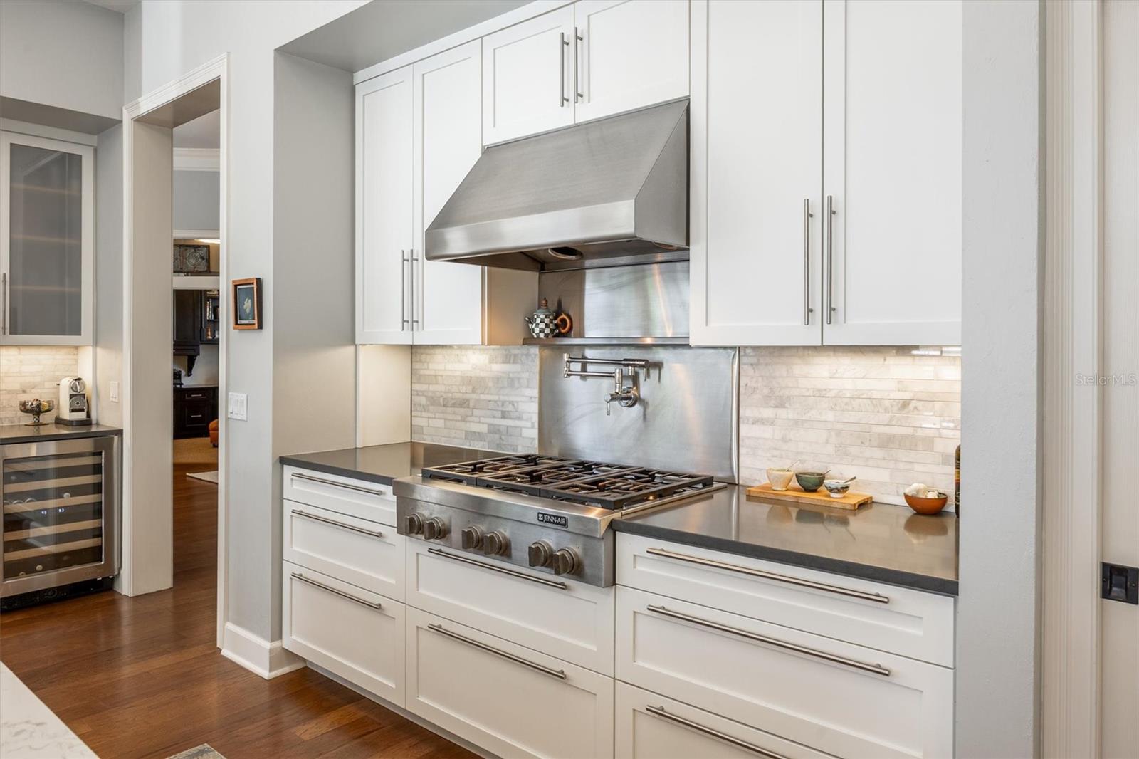 Image 17 of 87 For 3925 95th Terrace