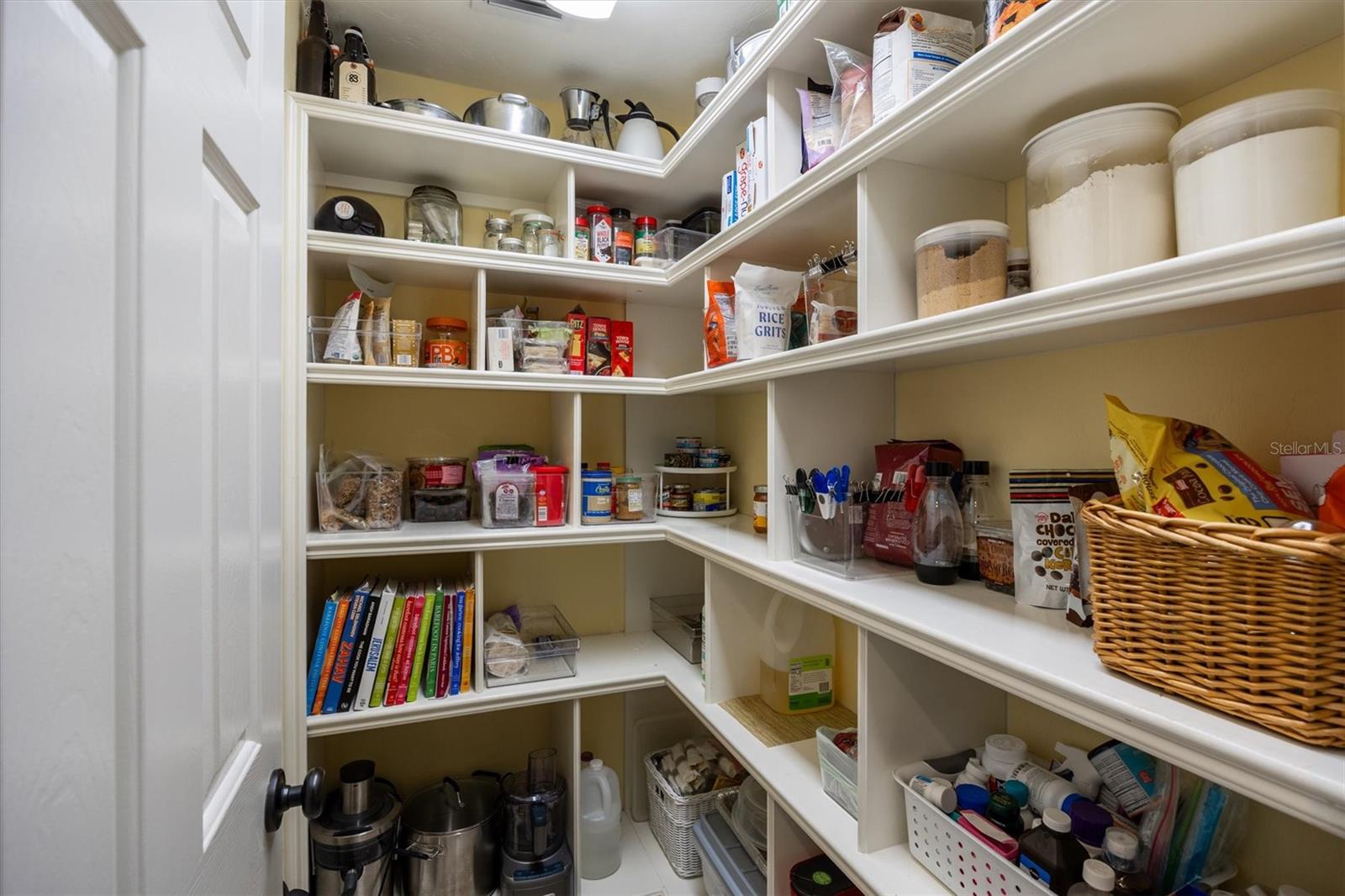 Image 22 of 87 For 3925 95th Terrace