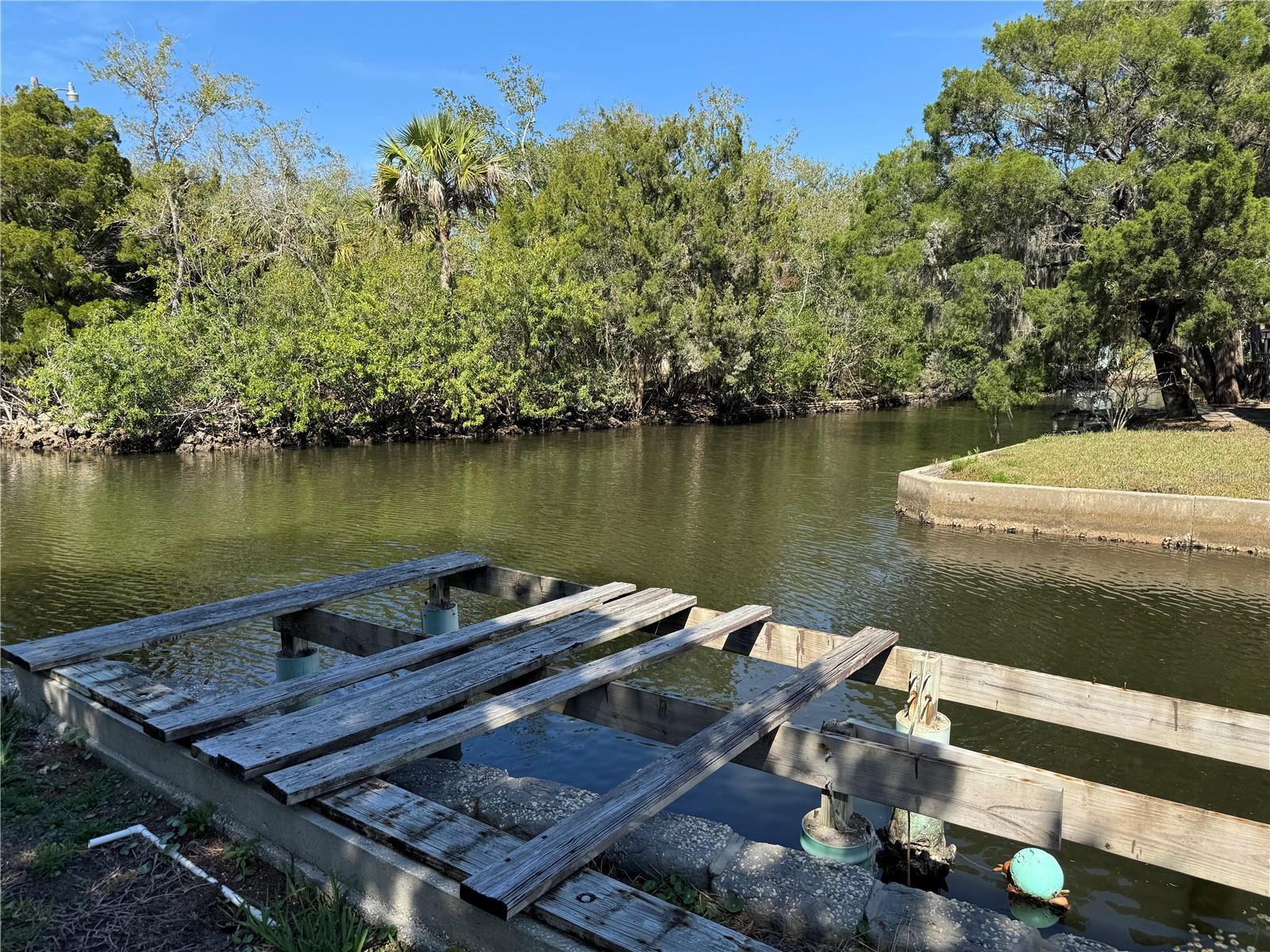 Image 21 of 25 For 2221 Waterman Drive