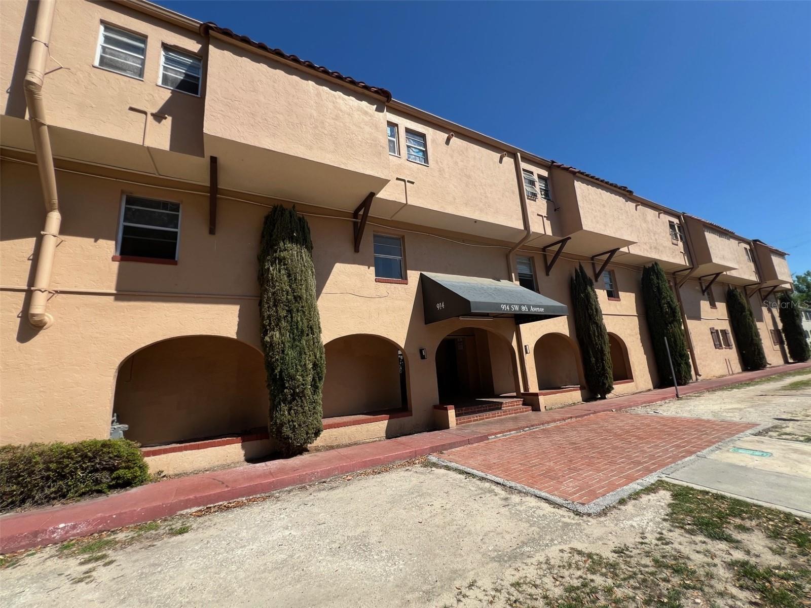 Details for 914 8th Avenue 44, GAINESVILLE, FL 32601