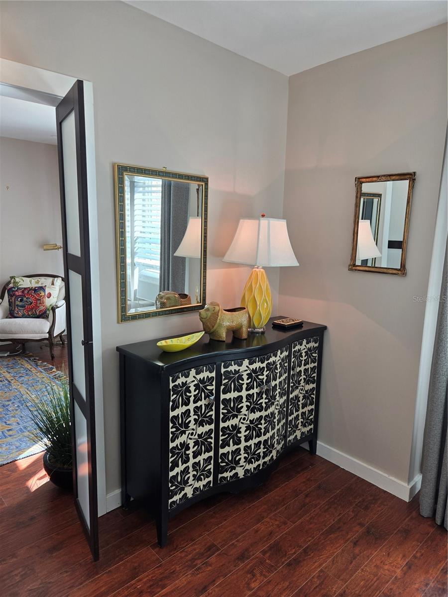 Image 15 of 27 For 130 4th Avenue N 615