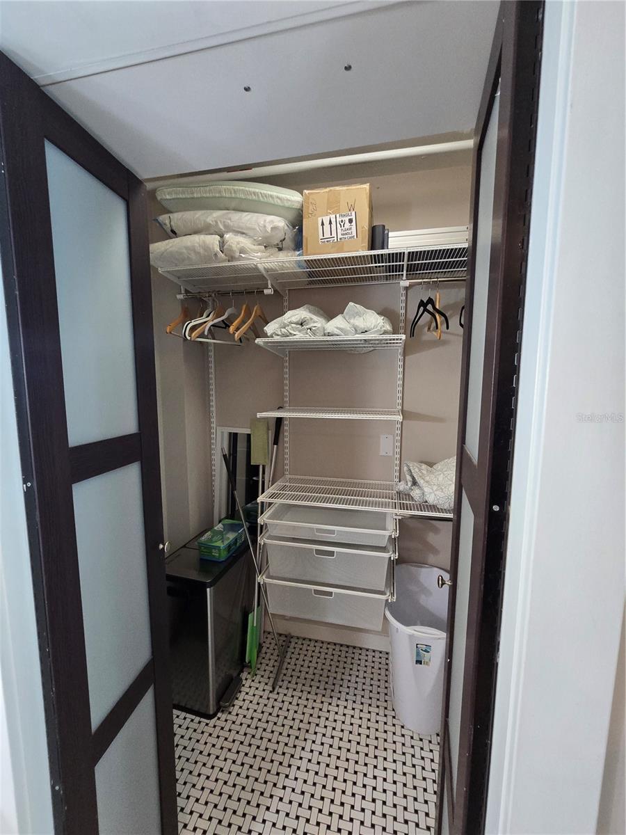 Image 20 of 27 For 130 4th Avenue N 615