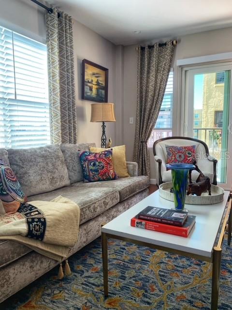 Image 7 of 27 For 130 4th Avenue N 615