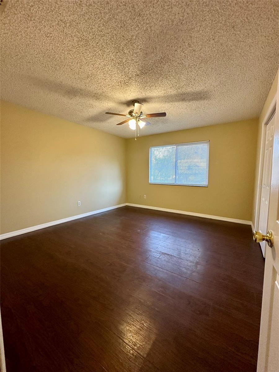 Image 13 of 20 For 2427 4th Terrace