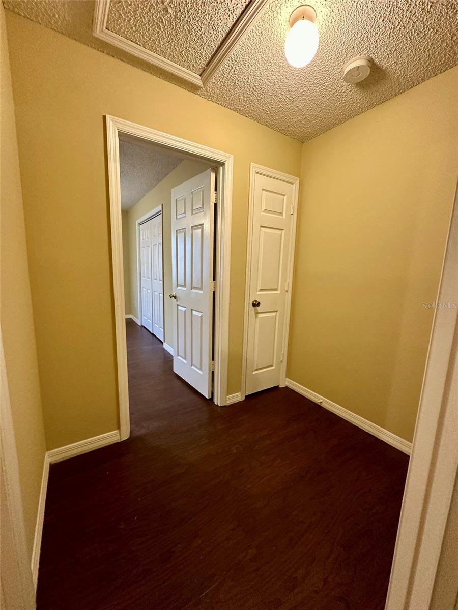 Image 18 of 20 For 2427 4th Terrace