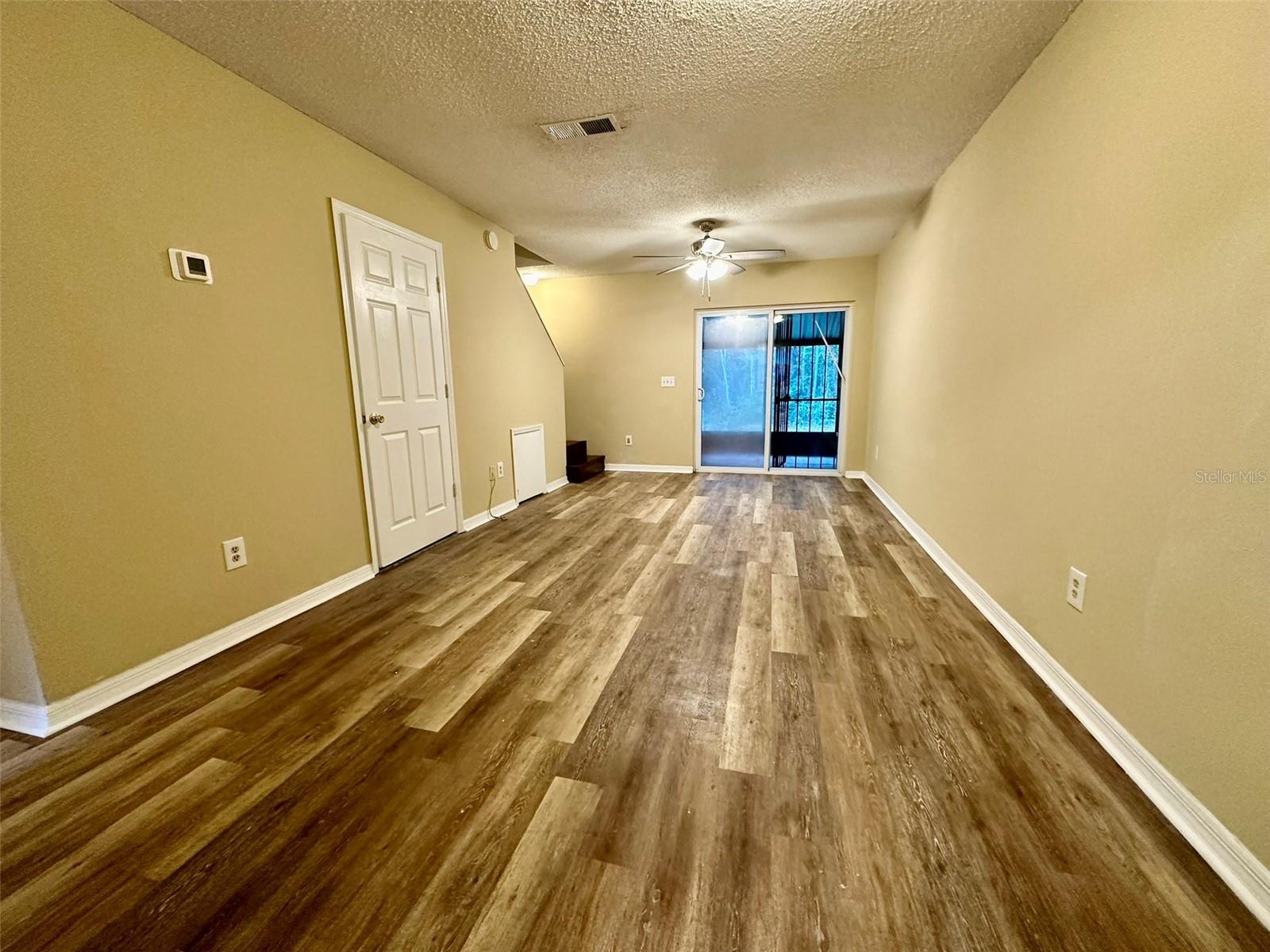 Image 8 of 20 For 2427 4th Terrace