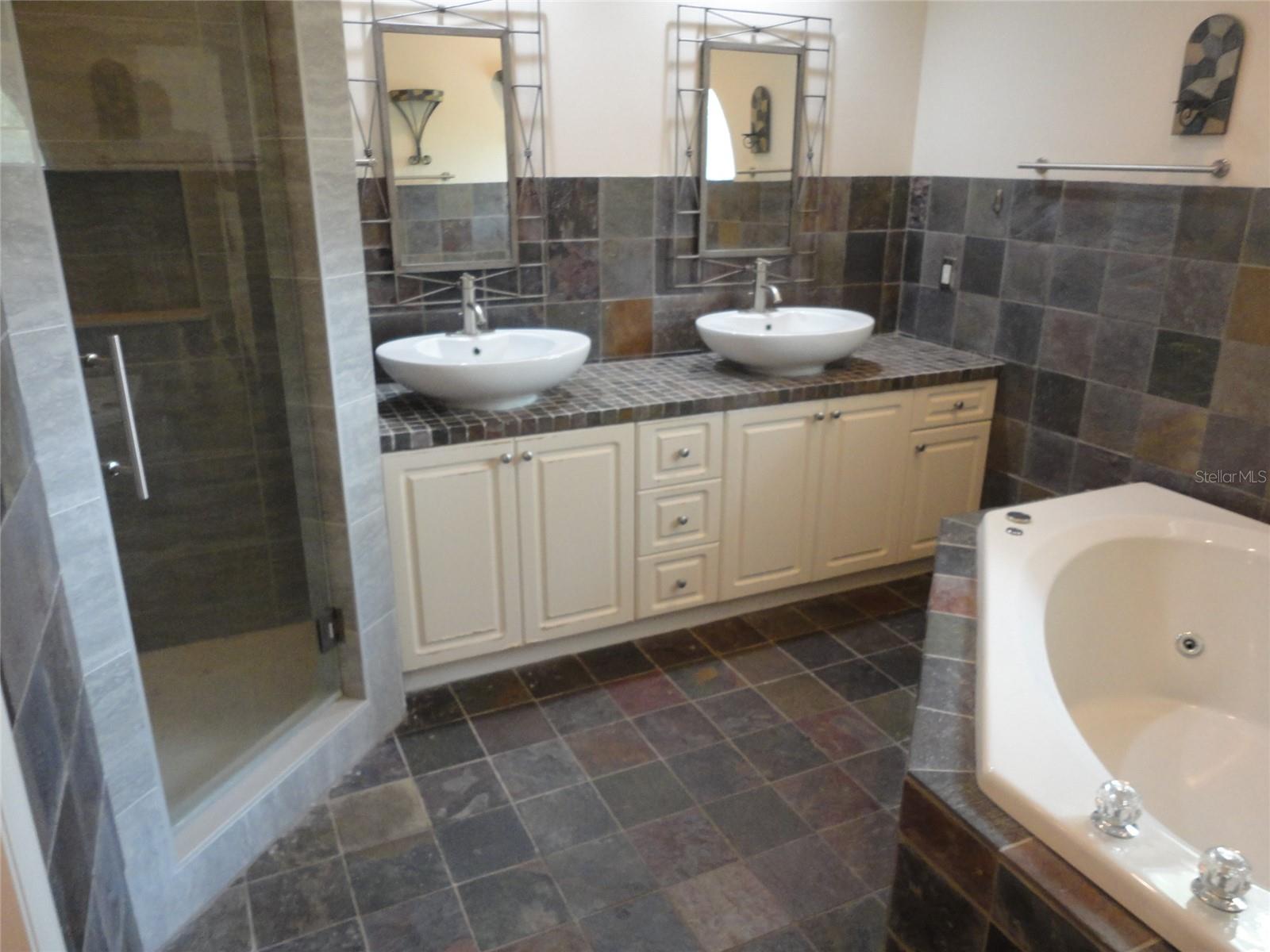 Image 14 of 25 For 1112 58th Terrace