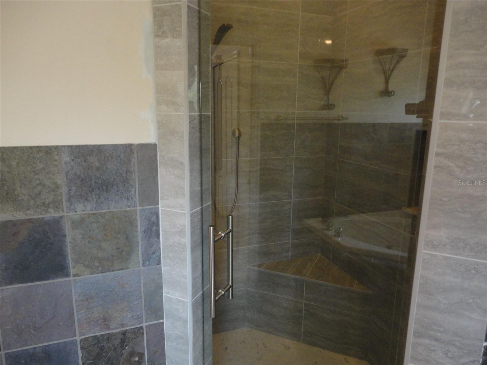 Image 16 of 25 For 1112 58th Terrace