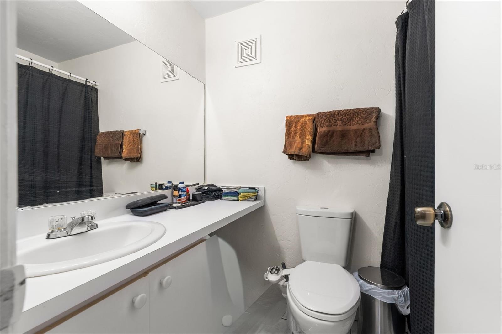 Image 20 of 27 For 4000 23rd Street 2-303